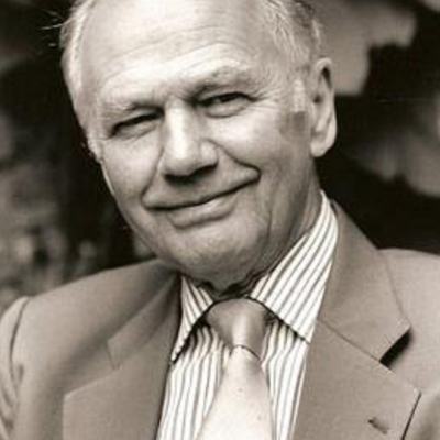 Philip-Ziegler.jpg