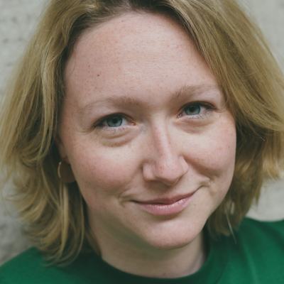Abbie Greaves author photo.jpg
