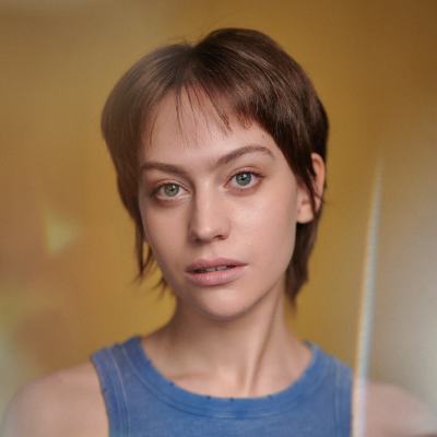 Annie Haworth_215eLARGE.jpg