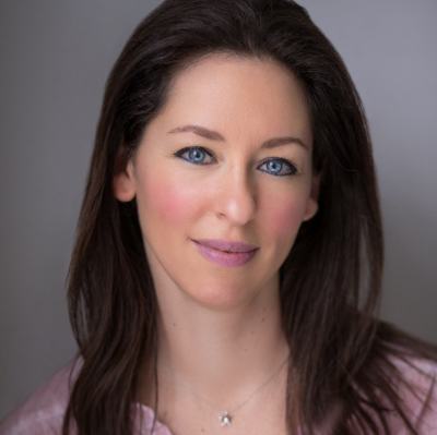 BethCartwright Headshot