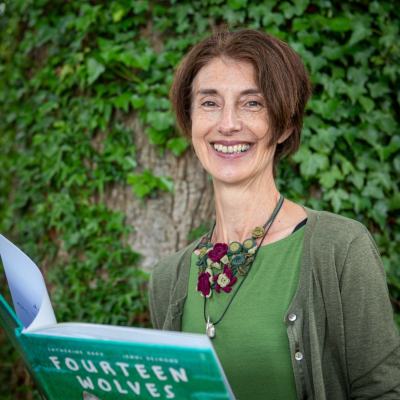 Catherine Barr.jpg Catherine Barr.jpg