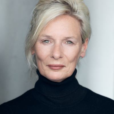 christine-7.jpg