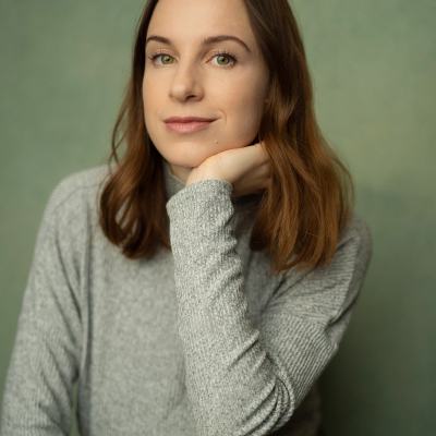 Eliza Moss Author photo (credit YellowBelly).jpg