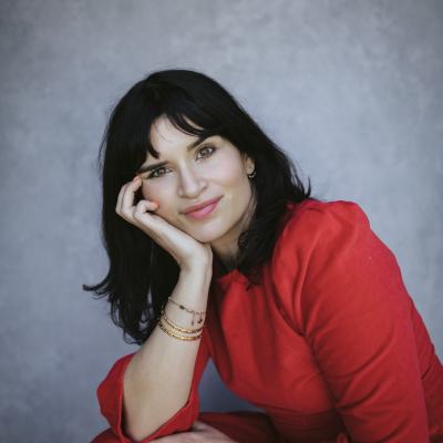 headshot 1.jpg