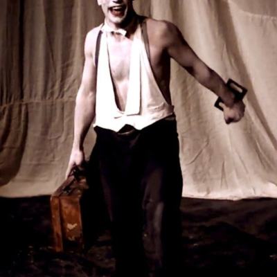 Justin_Butcher_as__Scaramouche_Jones__Credit_Josh_Pulman_resized__2.jpg