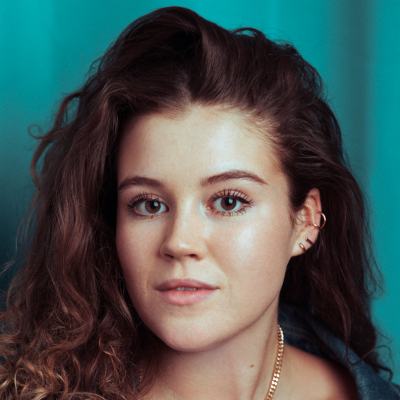 MAISIE NORMA SEATON HEADSHOT +.jpg