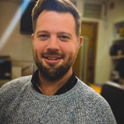 Matt Edmonds - Headshot.jpg