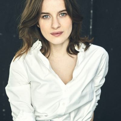 Rebecca Harder Headshot 1.jpg