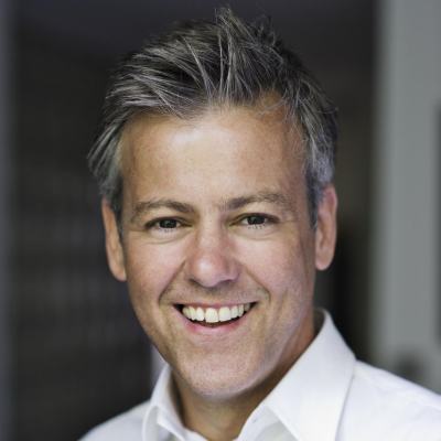 Rupert Graves
