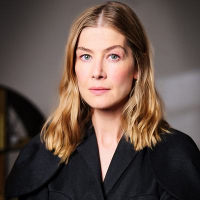 Rosamund Pike