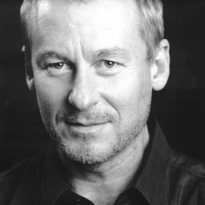 ROXBURGH, Richard Headshot.jpg