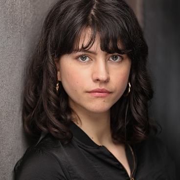 SOPHIE WALTER HEADSHOT.jpg