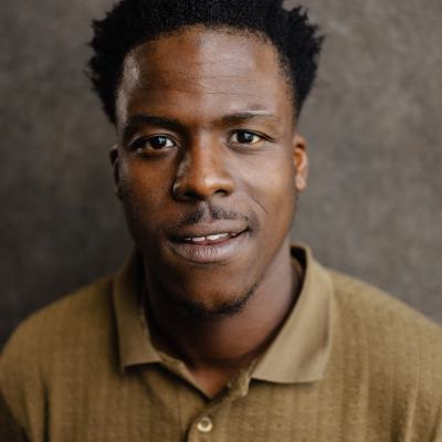 Toyin Headshot - Aug 2022 (website).jpg