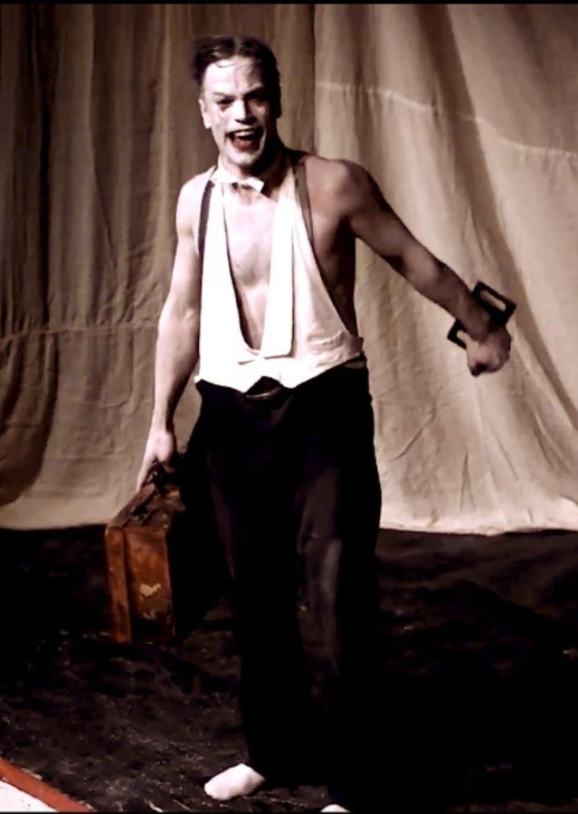 Justin_Butcher_as__Scaramouche_Jones__Credit_Josh_Pulman_resized__2.jpg